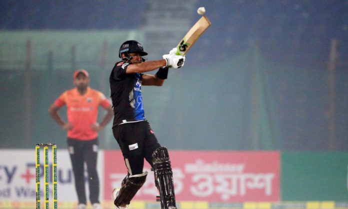 Khulna Tigers versus Rangpur Riders